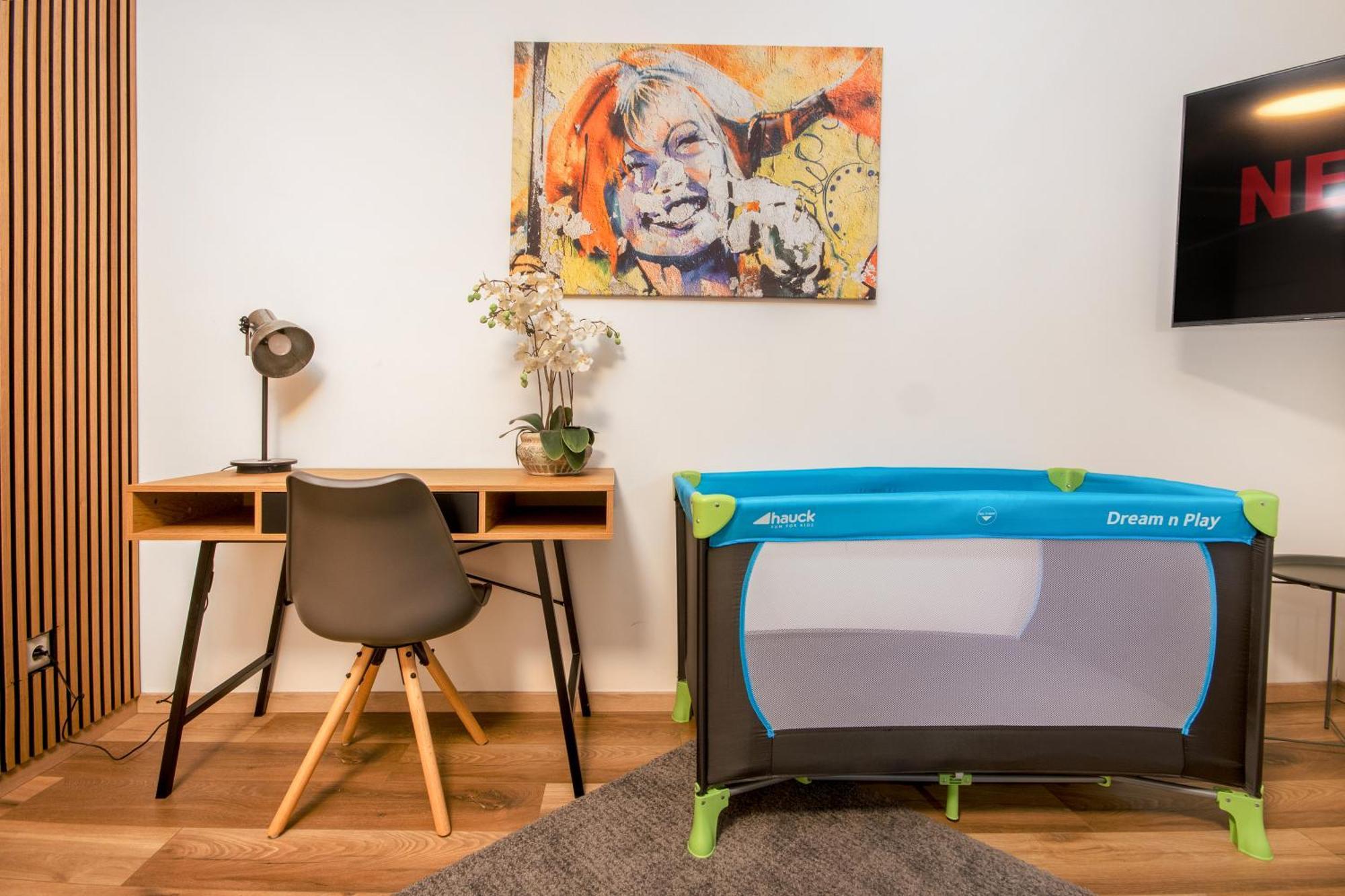 Lendkanal - City - Netflix - Waschmaschine - Kaffeevollautomat - 8 Pax - 4 Schlafzimmer 클라겐푸르트 외부 사진