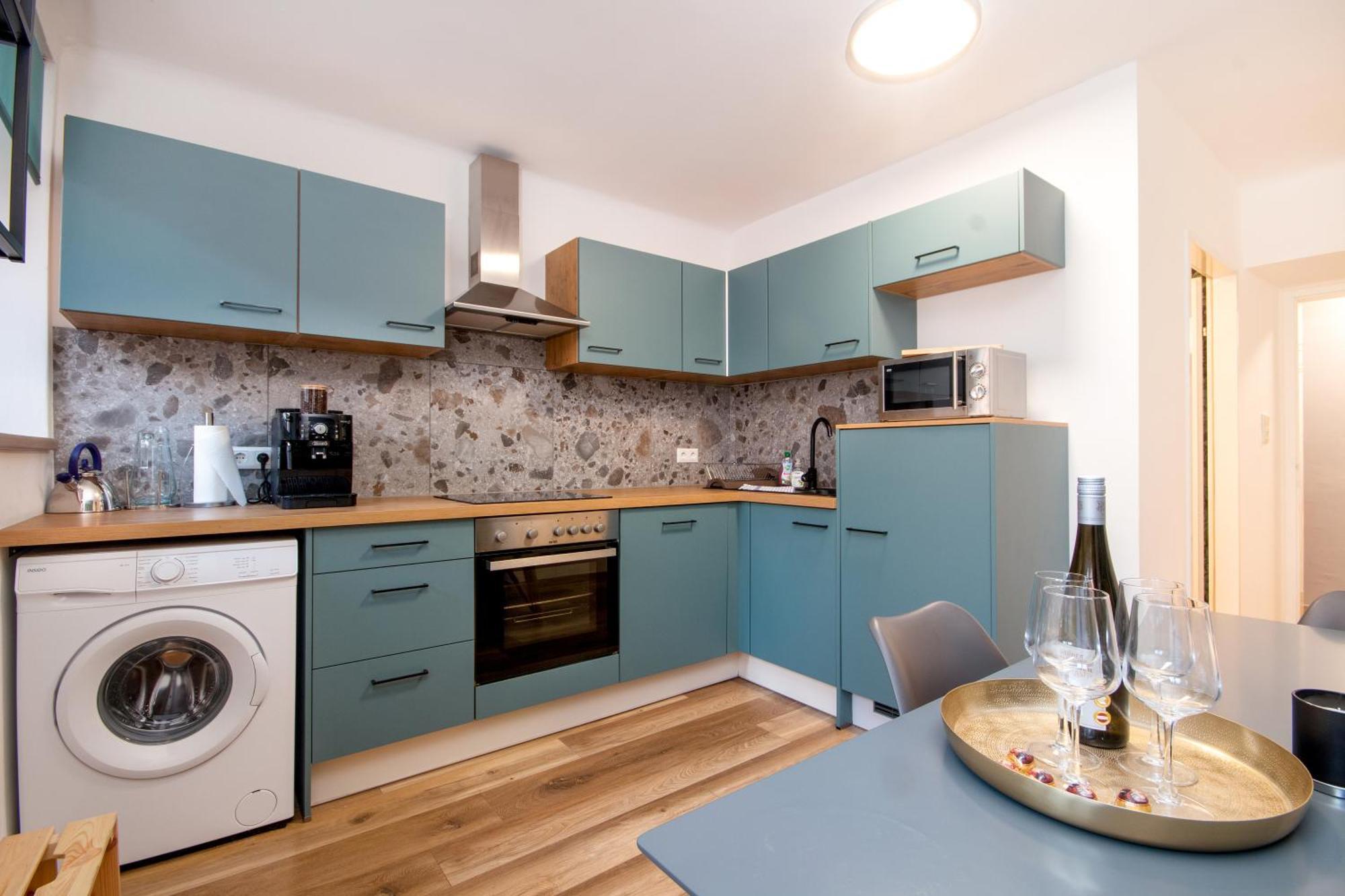 Lendkanal - City - Netflix - Waschmaschine - Kaffeevollautomat - 8 Pax - 4 Schlafzimmer 클라겐푸르트 외부 사진